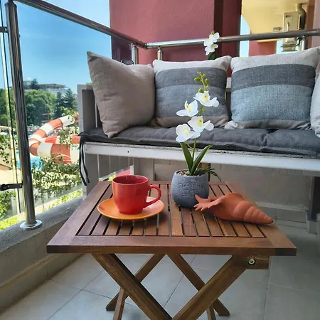 Privates Admiral Plaza Apartmán *