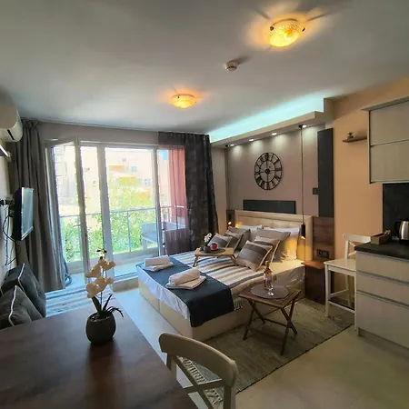 Apartmán Privates Admiral Plaza Sluneční pobřeží