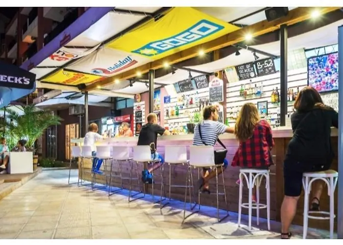 Privite Admiral Plaza 阳光海滩